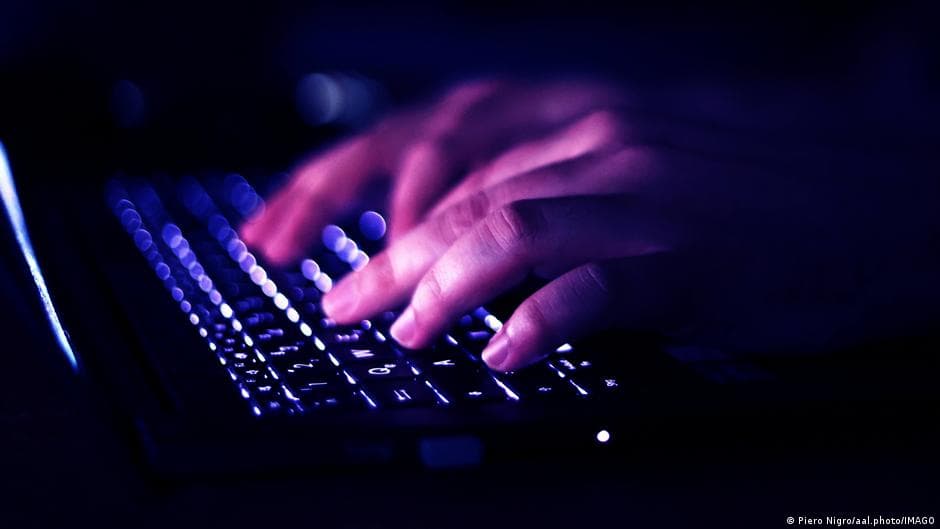 شركة إسرائيلية تتعقب مستخدمين عبر إعلانات الإنترنت