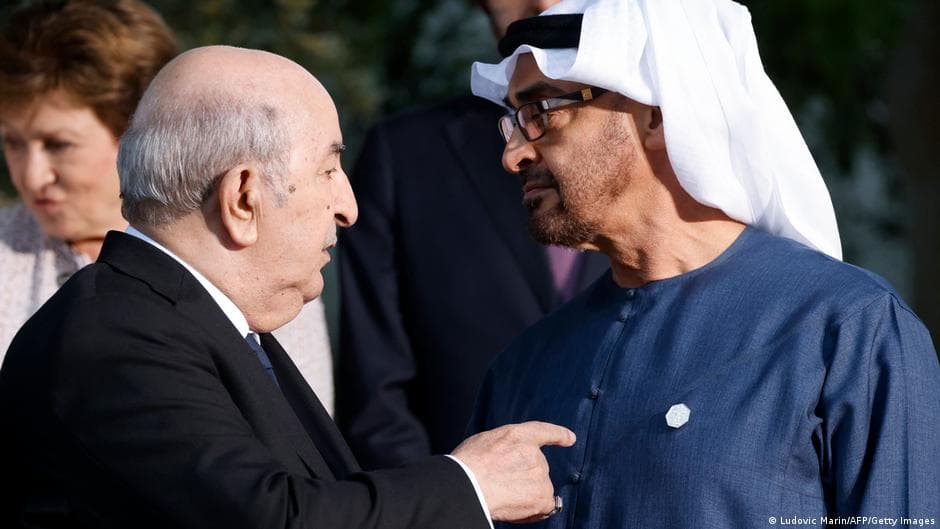 الجزائر تنقطع العلاقات مع الإمارات