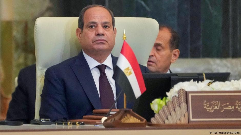 Sisi rules out staying past 2030