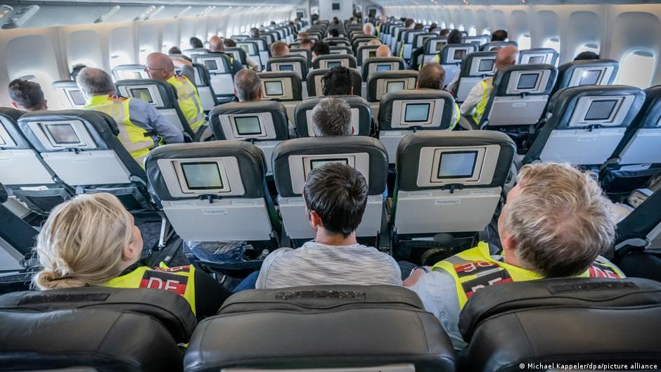 Germany faces deportation delay controversy