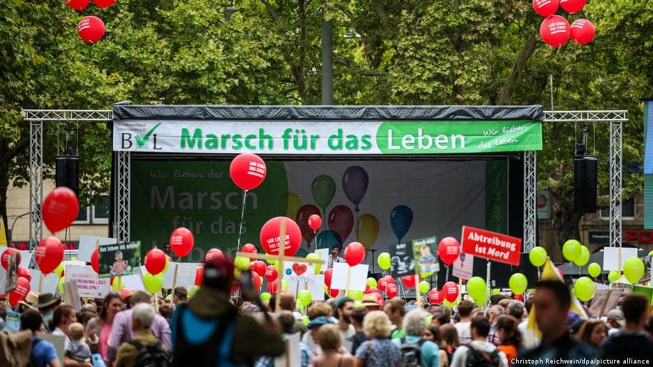 Germany: Pro and Anti-Abortion Protests