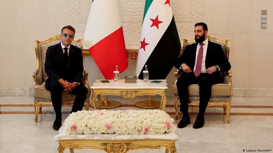 انفجاران في دمشق قرب مقر إقامة ماكرون والشرع يشيد بشجاعته