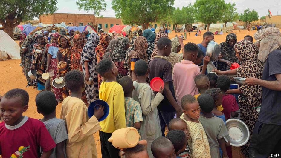 Sudanese Reach Out Amid Food Shortages