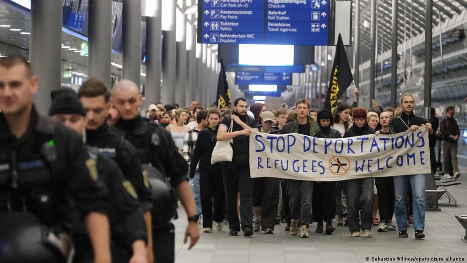 Germany's first Afghan deportation without prior crimes