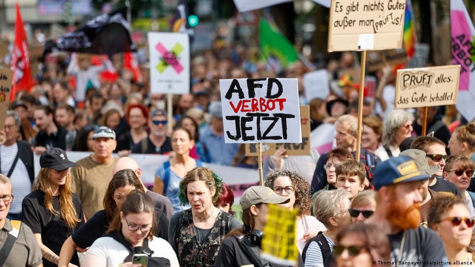 Germany sees mass protests against the Alternative