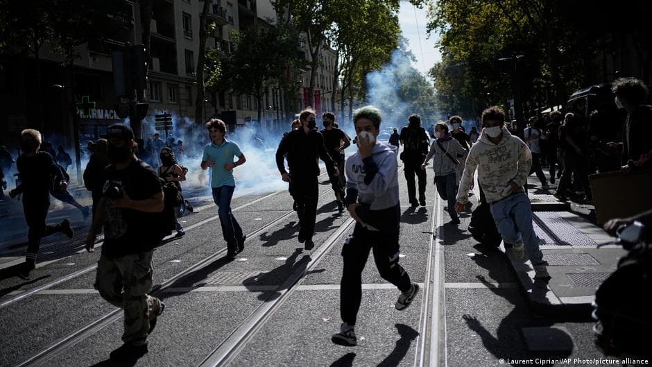 French Student Protests Amid Reform and Security Concerns