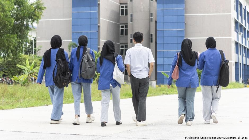 Azerbaijan school uniform rules ignite hijab debate