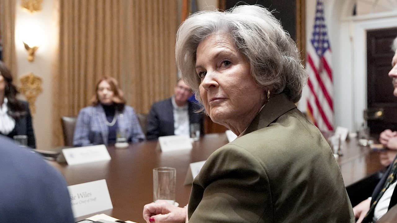 White House warns Politico over Susie Wiles report