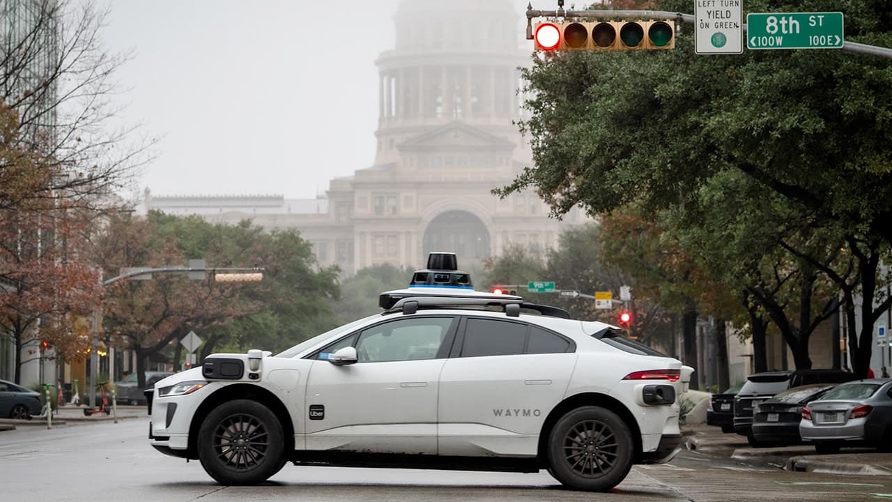 Consequences of Waymo computer failure