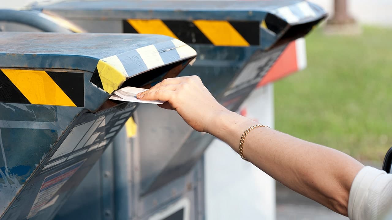How to Protect Your Mail Checks