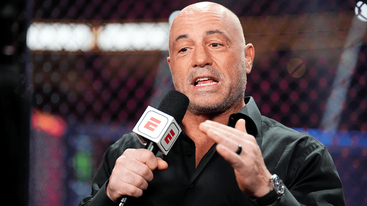 Joe Rogan warns against Texas shifting blue
