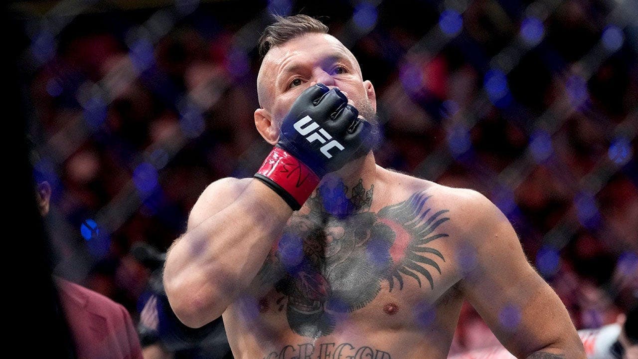 كونور ماكغريغور يرد على عودته الكارثية في UFC: «رأسي انتهى»