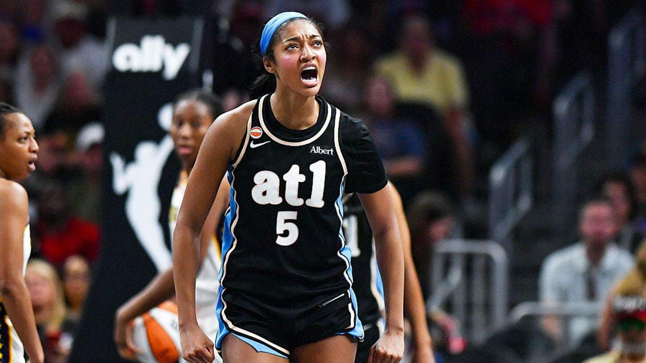 تصريح شديد من ديزاينج أنجل بعد إلقاء لعبة جنسية في مباراة WNBA