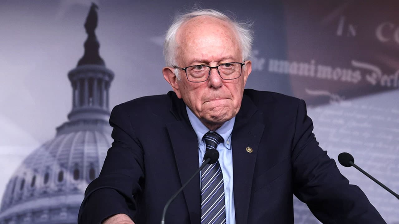 Bernie Sanders Calls for Banning Super PACs in Primaries