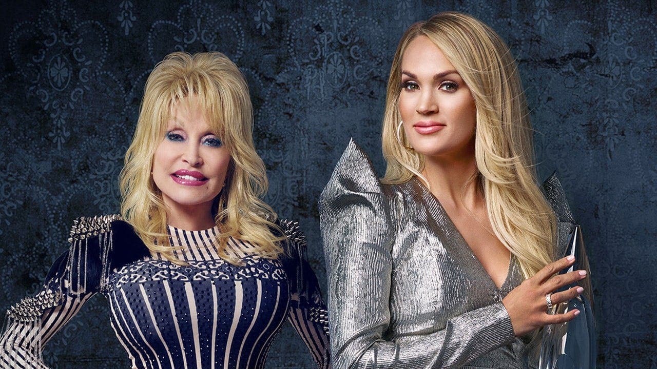 Carrie Underwood pays tribute to Dolly Parton