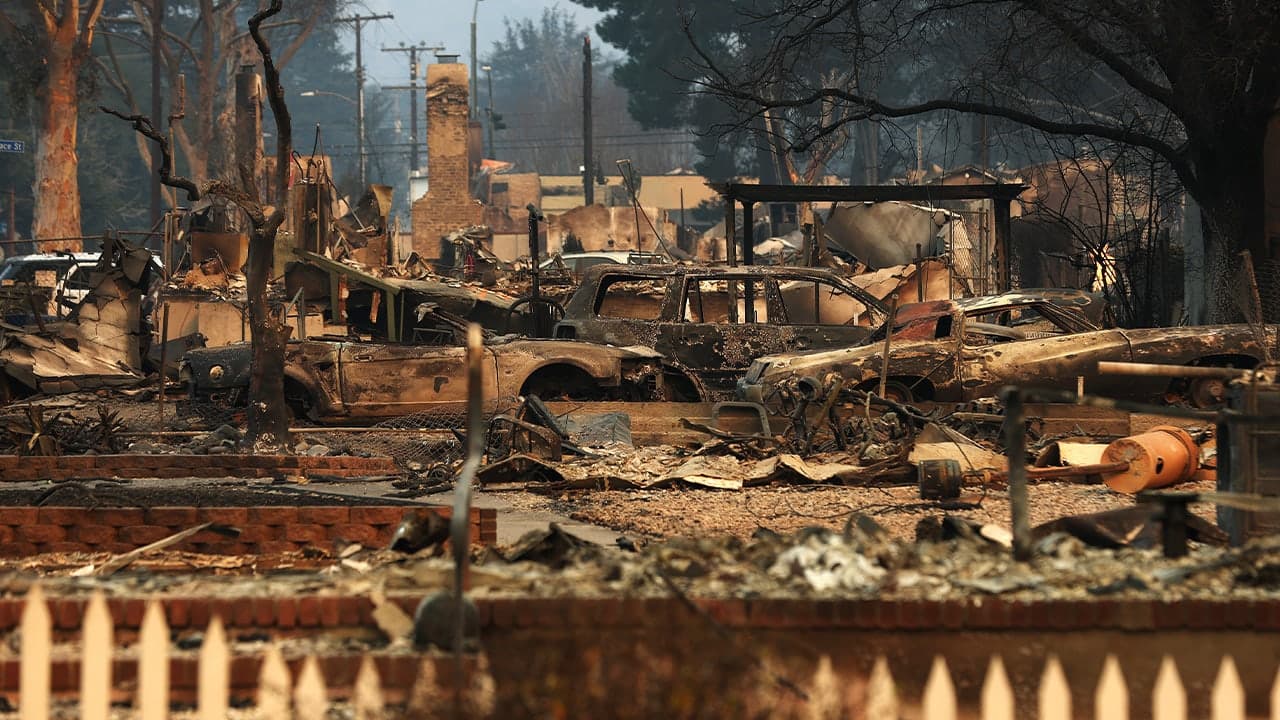 Virgin Mary statue offers hope amid California wildfires