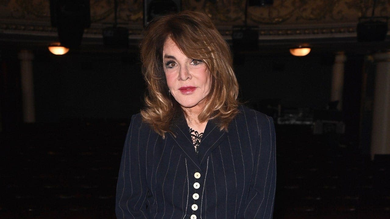 Stockard Channing Prefers Quiet Life