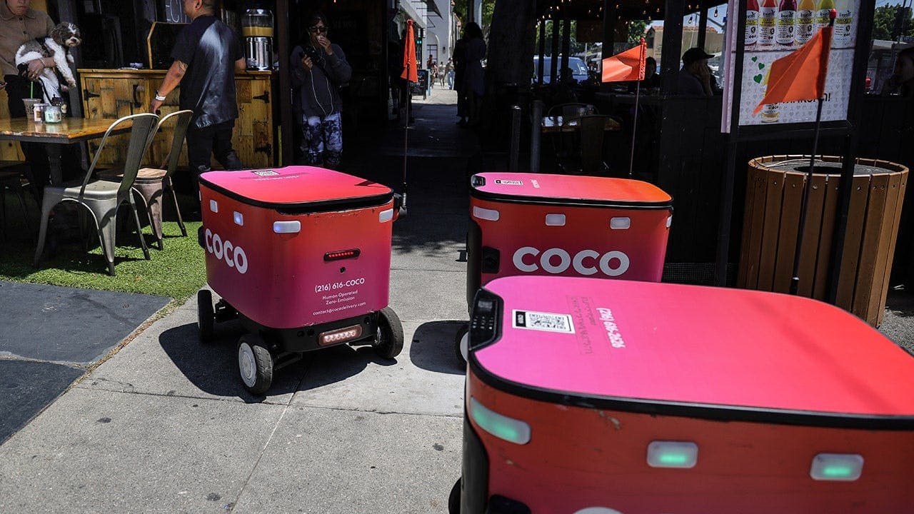 Chicago delivery robots in action