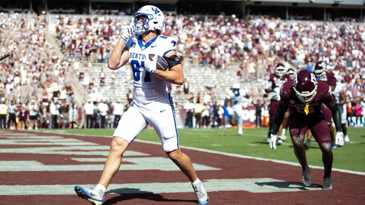 Kentucky upsets No 9 Texas A&M
