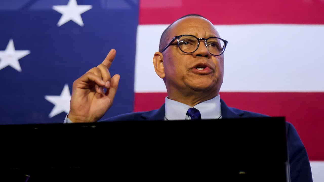 New Jersey Lt Gov Dale Caldwell steps down