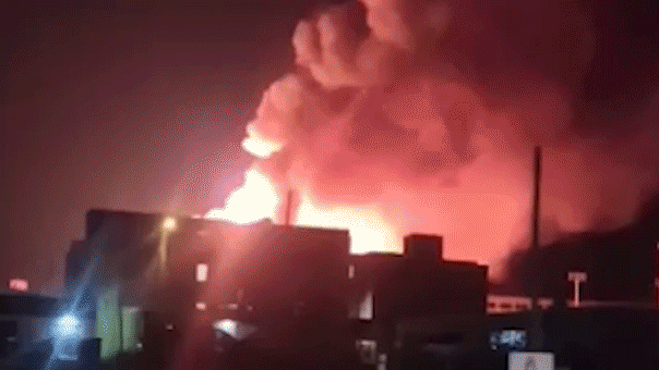 حريق في مجمع سكني تحت الإنشاء في ساوث بيند