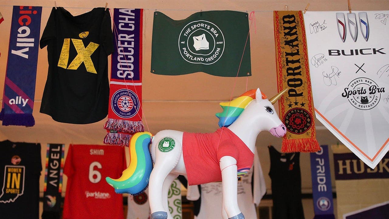 Women’s sports bar disavows its core support | Matt Calkins