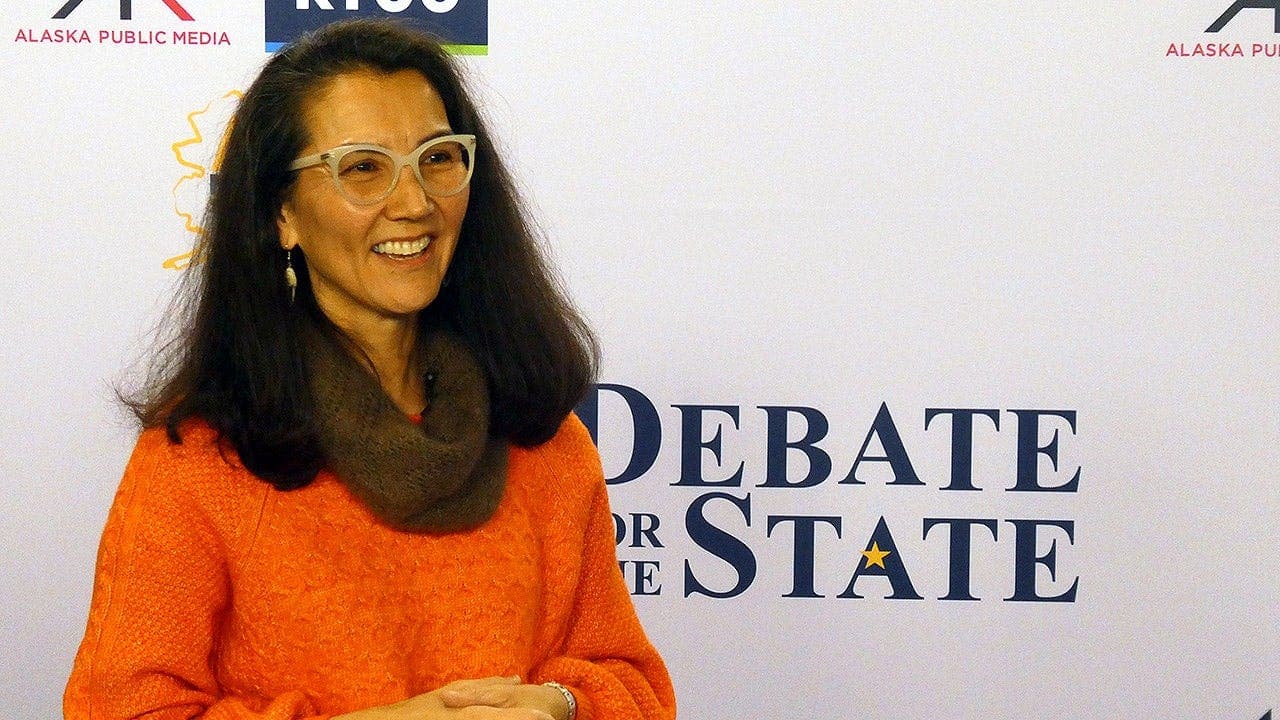Senate clash sees debate cue cards draw attention