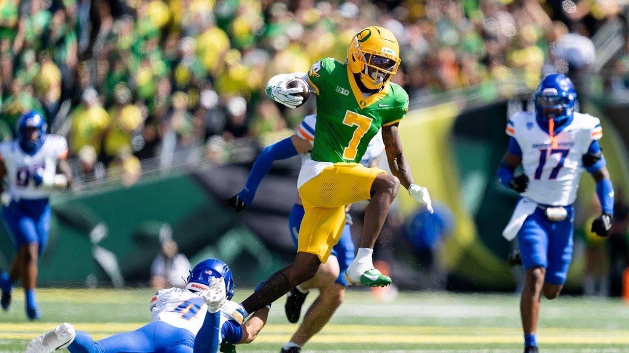 Oregon star's DUI clouds Duck's win