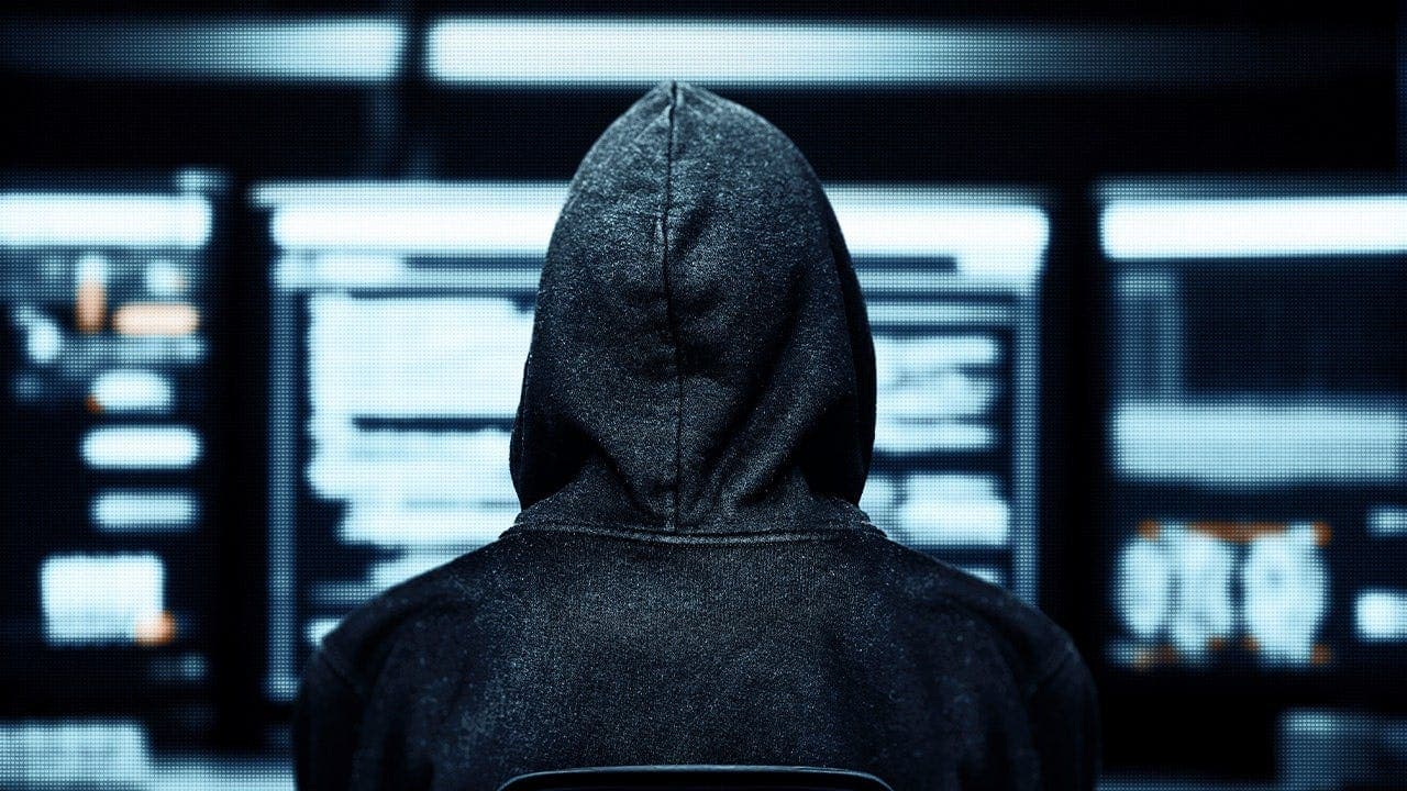 Cyber Experts Warn of Inside Hackers in U.S. Utilities