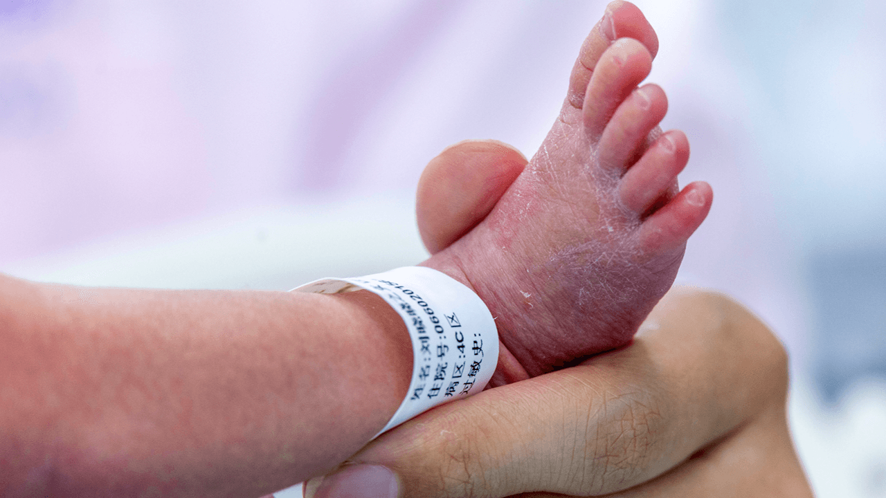 Expert Labels California Surrogacy as Wild West