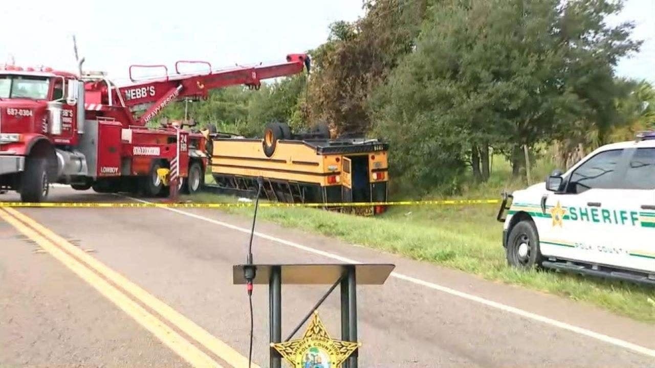 Florida student dies in bus rollover