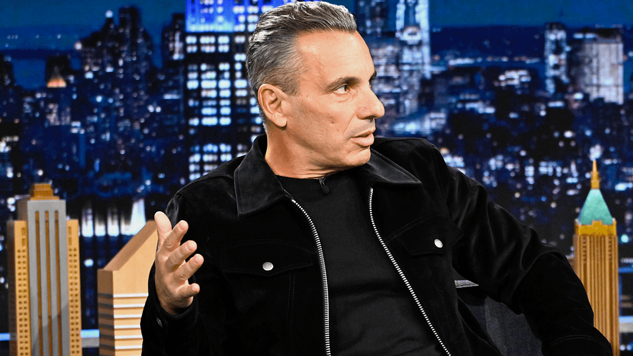 Comedians oppose SiriusXM over royalty cuts