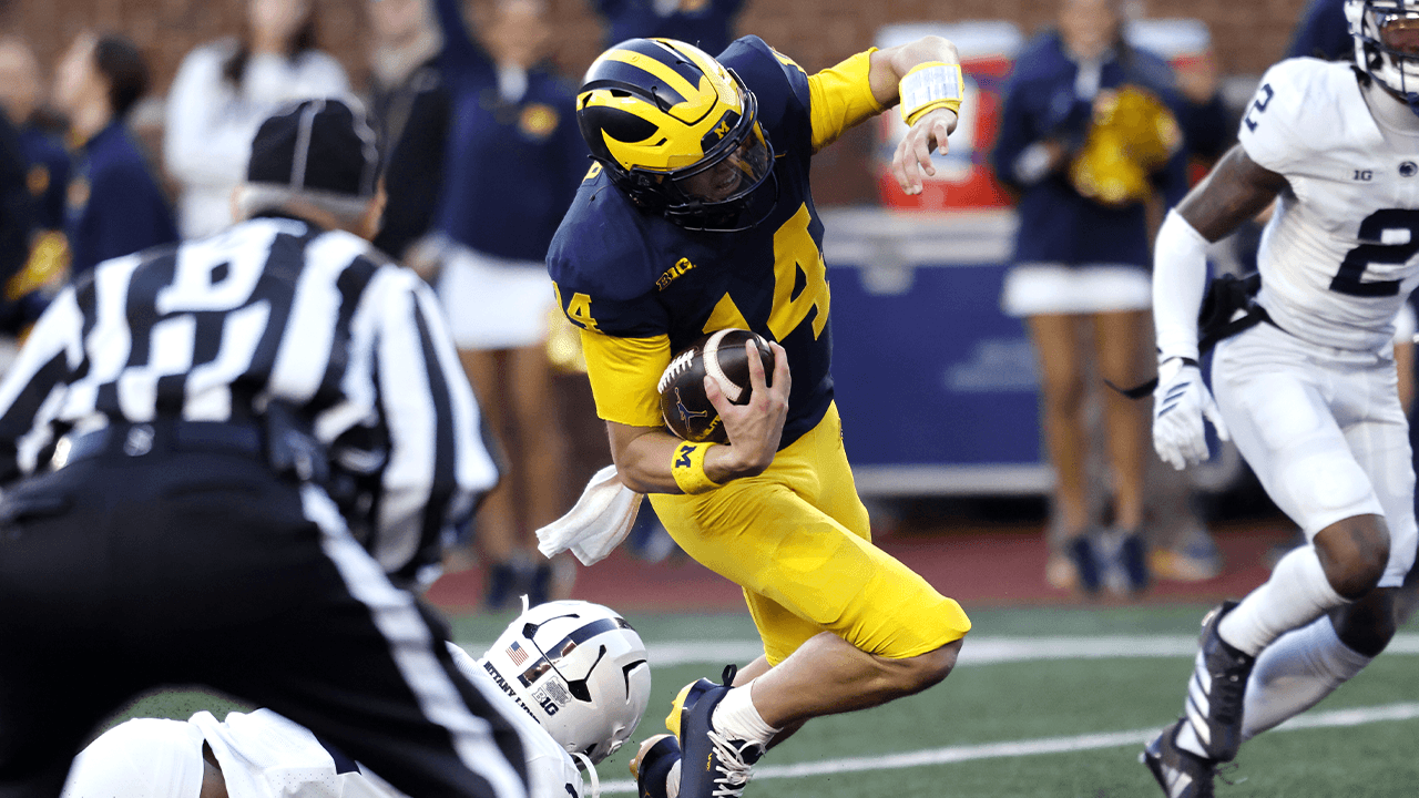 Carr's second-half heroics lift Michigan over Penn State