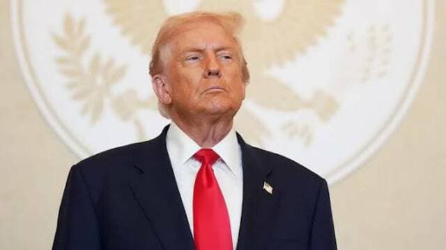 Trump urges S Korea to approve LNG deal