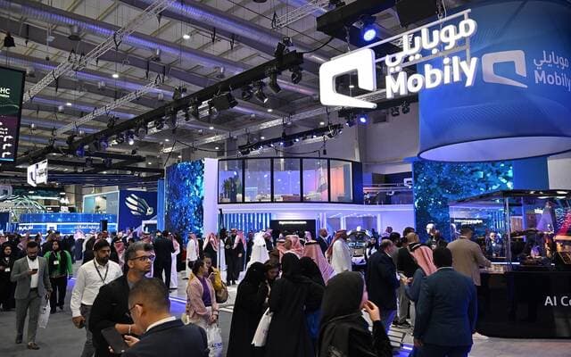جزيرة كابيتال تحدد هدف موبايلي عند 74.8 ريال