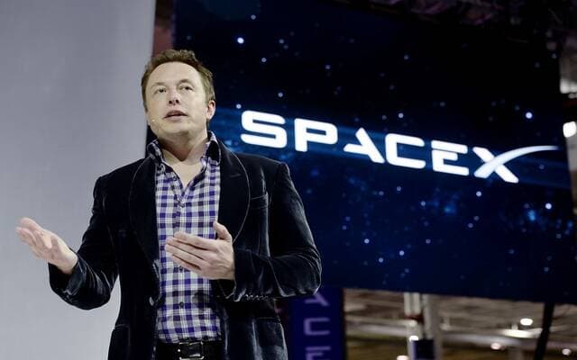 Tesla and SpaceX losses reduce Musk's wealth by $130 billion