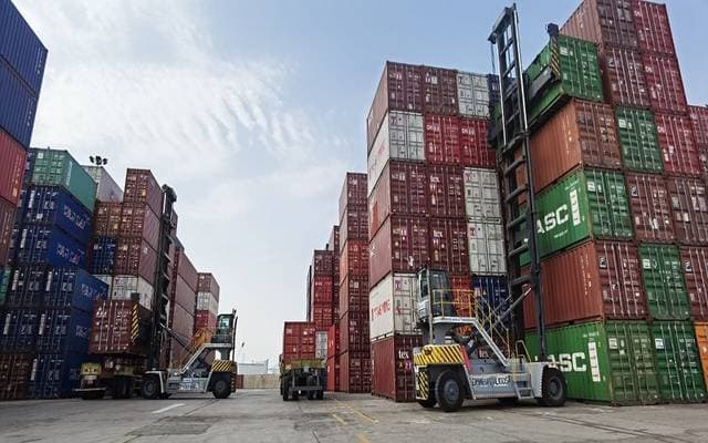 Jeddah Islamic Port's new container record