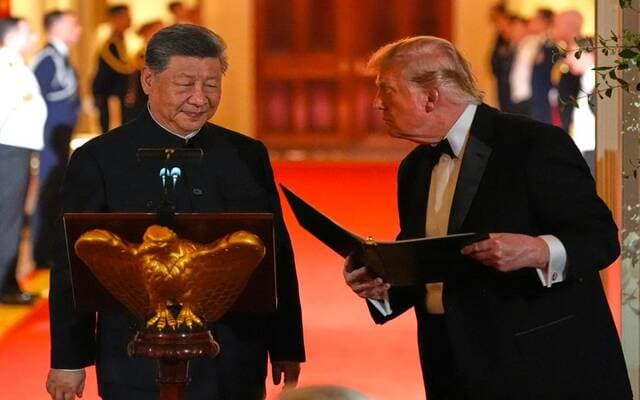 اتفاق أمريكي صيني على هدنة وتعاون في الذكاء الاصطناعي