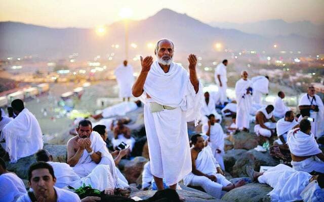 Ministry approves 1447 Hajj service providers