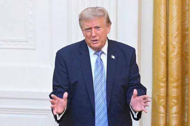Media groups file suit against Trump over White House ban
