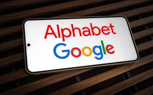 Alphabet surpasses Q2 revenue forecasts