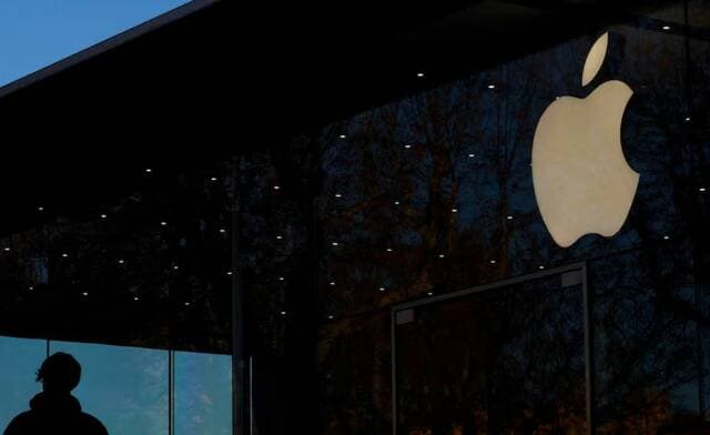 Apple invests $30 billion in Broadcom to boost local manufacturing