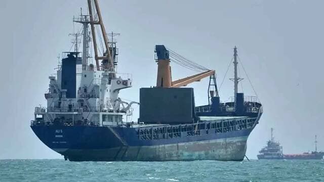 تراجع السفن يعطل سوق الوقود