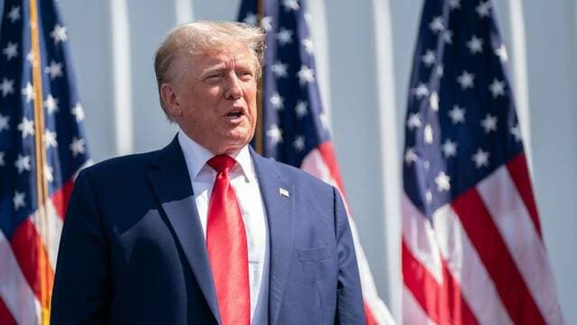 Trump proposes $100K fee for foreign visas