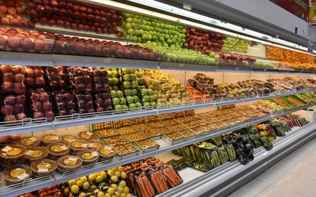 Weekly consumer sales drop to 12.26 billion