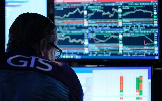US stocks steady after AI boost