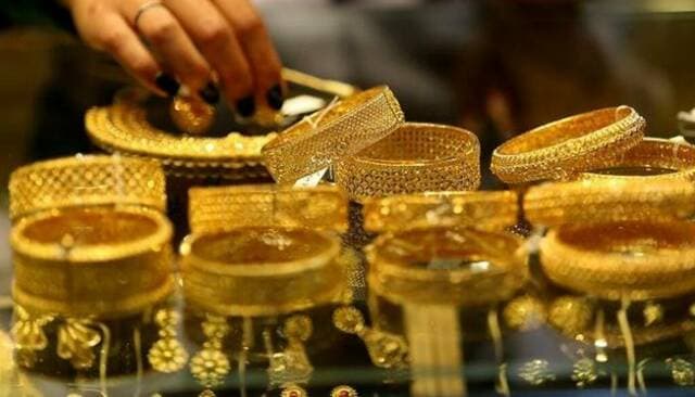 الذهب يحقق ارتفاعًا بسيطًا مع انتظار بيانات الوظائف الأمريكية