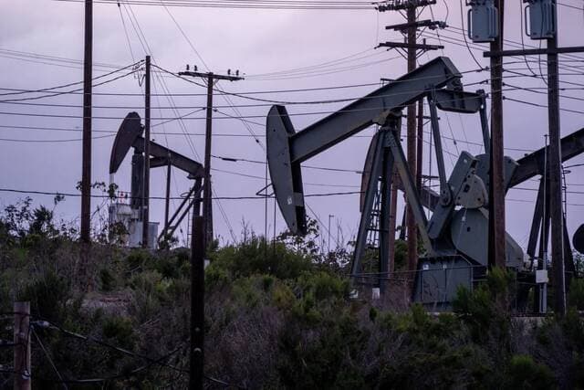 Oil prices rise as Strait of Hormuz traffic slows