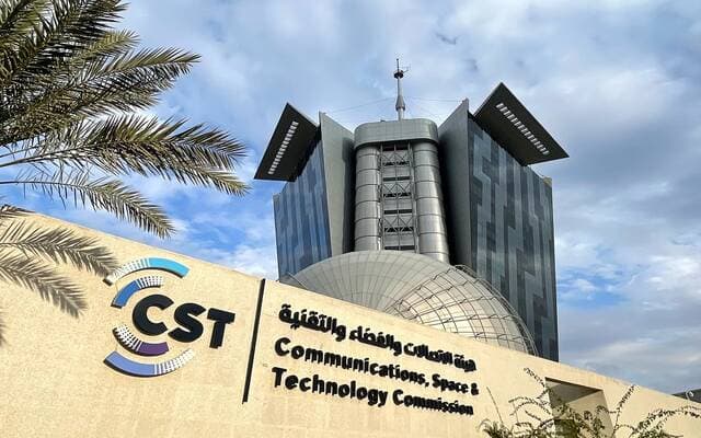 Riyadh hosts space communications event