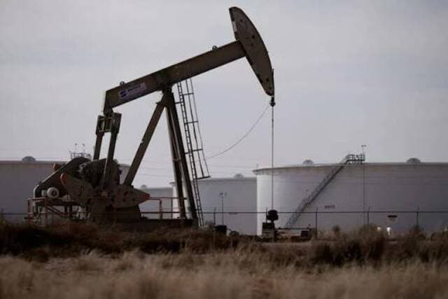 Oil hikes following Trump warning over soldier deaths